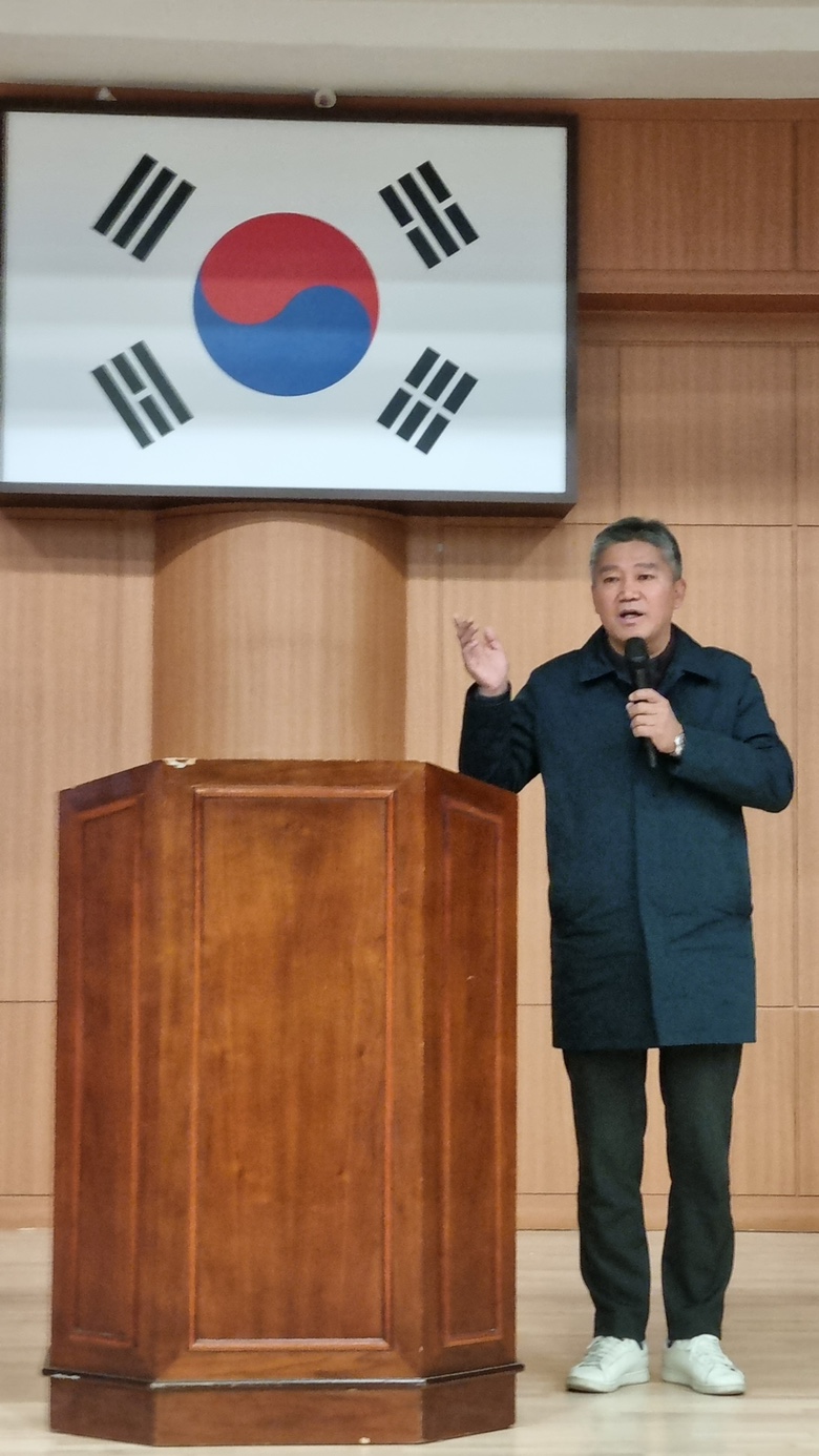 KakaoTalk_20231127_163836243_04.jpg